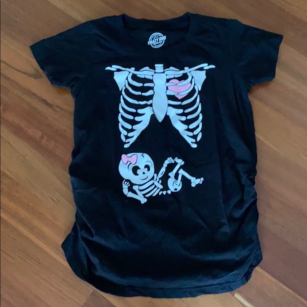 Maternity tshirt